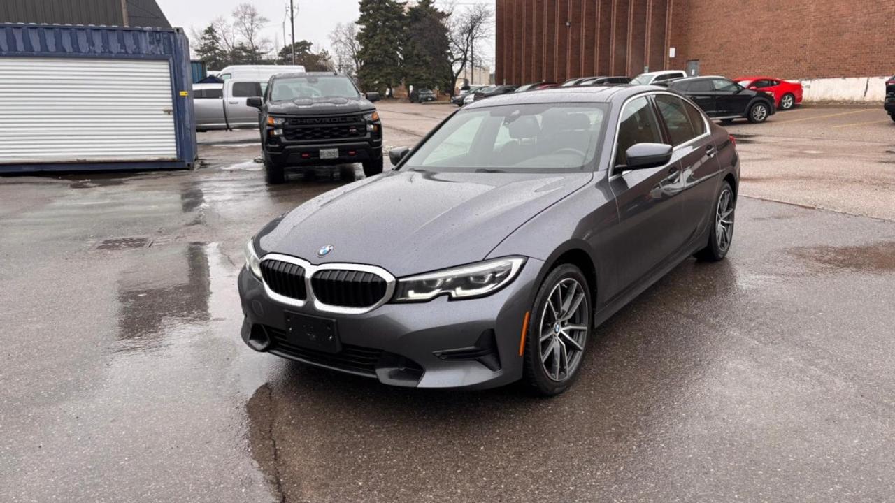 2020 BMW 330i i xDrive /Clean Carfax/NAVI/Sunroof/Leather/ Lane Photo2