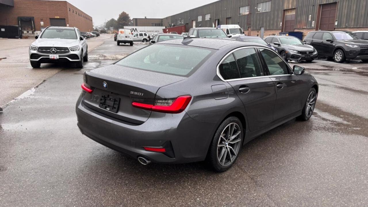 2020 BMW 330i i xDrive /Clean Carfax/NAVI/Sunroof/Leather/ Lane Photo