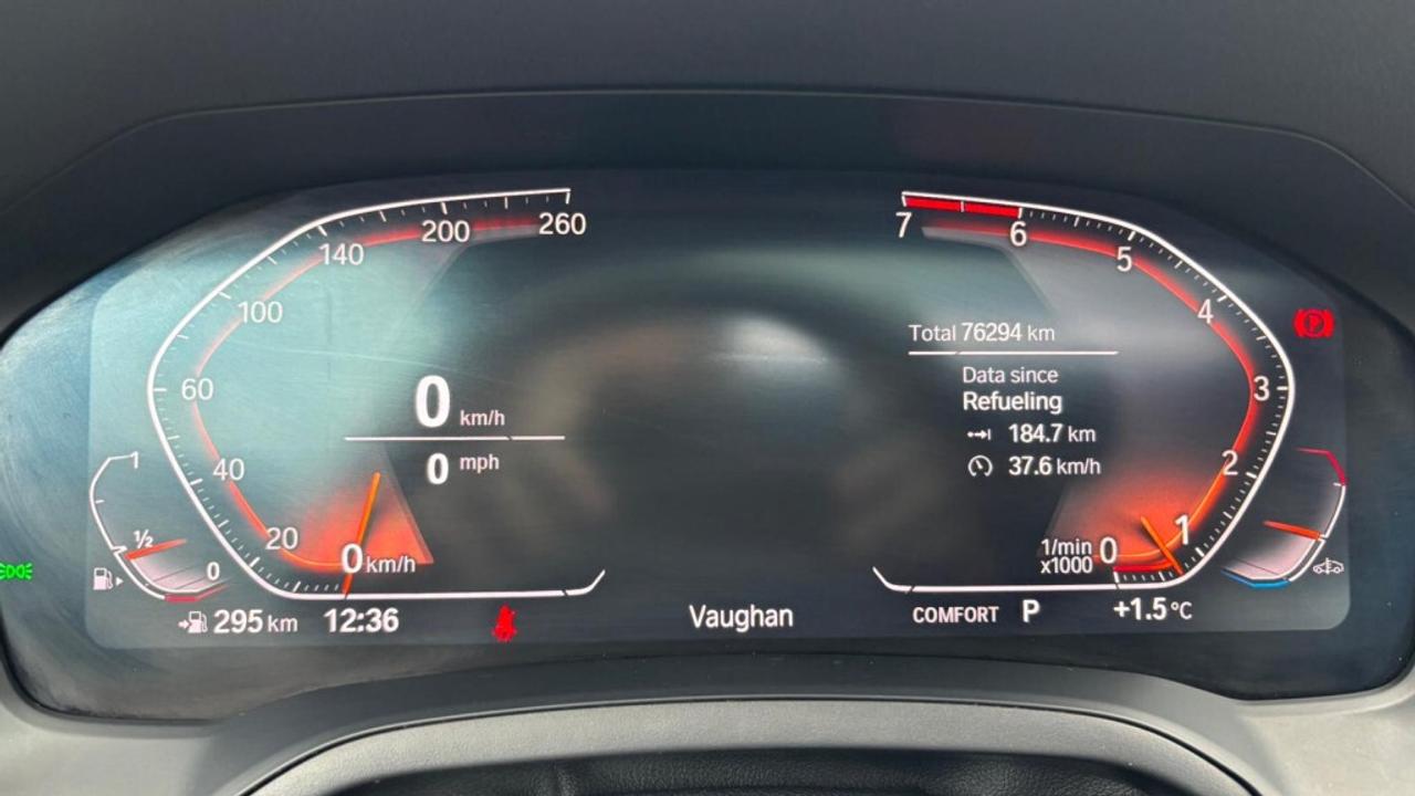 2020 BMW 330i i xDrive /Clean Carfax/NAVI/Sunroof/Leather/ Lane Photo