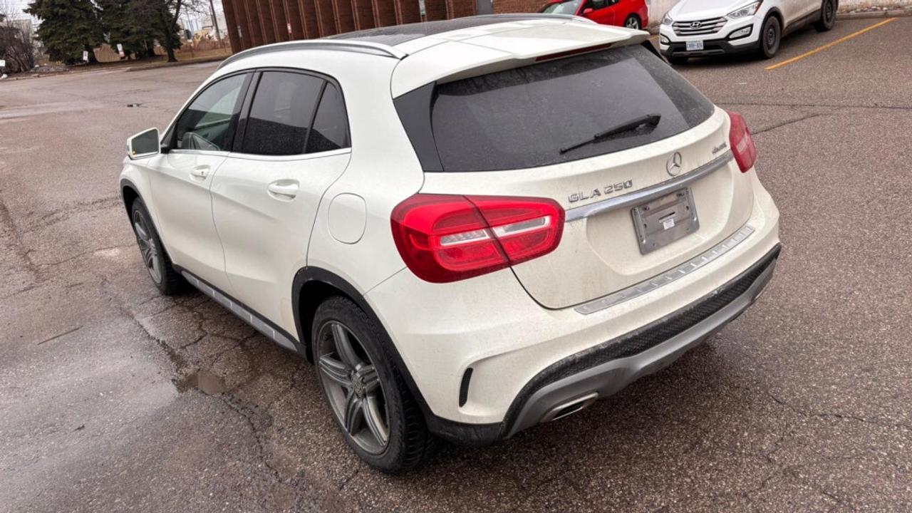 2015 Mercedes-Benz GLA-Class 4MATIC/NAVI/Leather/Sunroof/Bluetooth/Back Up Cam/ Photo2