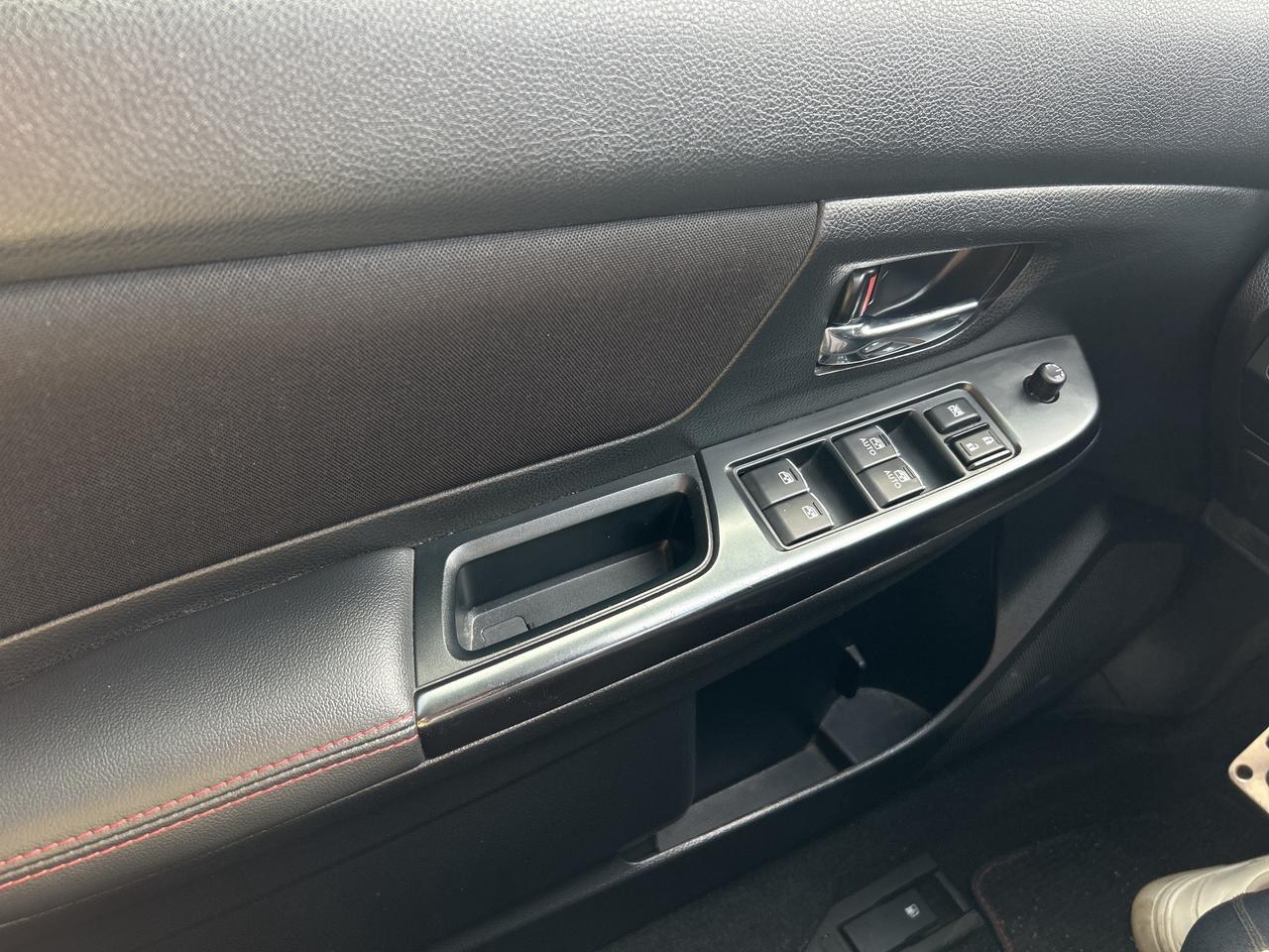 2017 Subaru WRX Sport, LDS, Bluetooth, LOW KM Photo