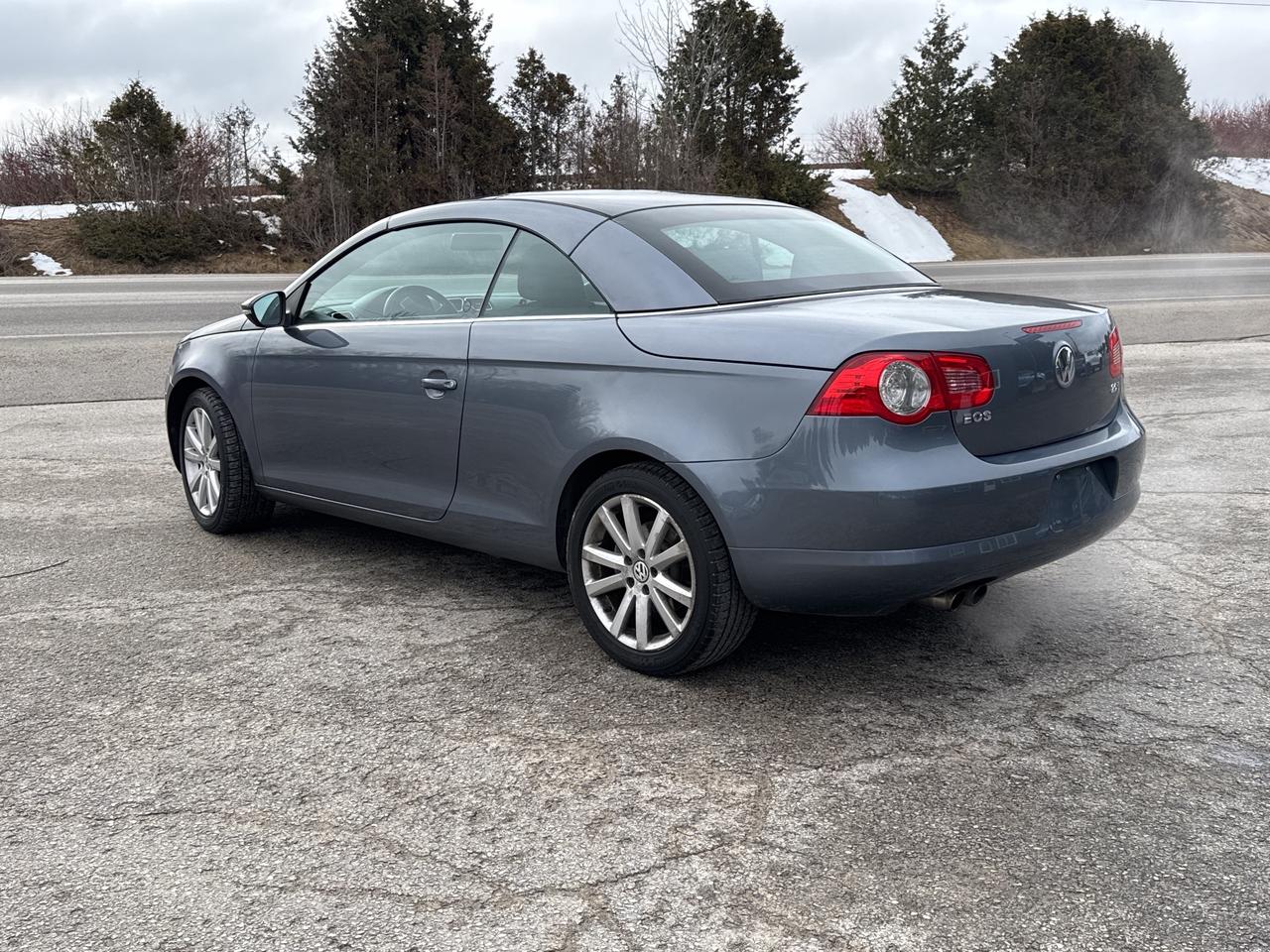 2009 Volkswagen Eos Trendline Photo