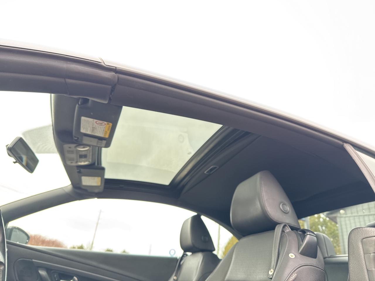 2009 Volkswagen Eos Trendline Photo