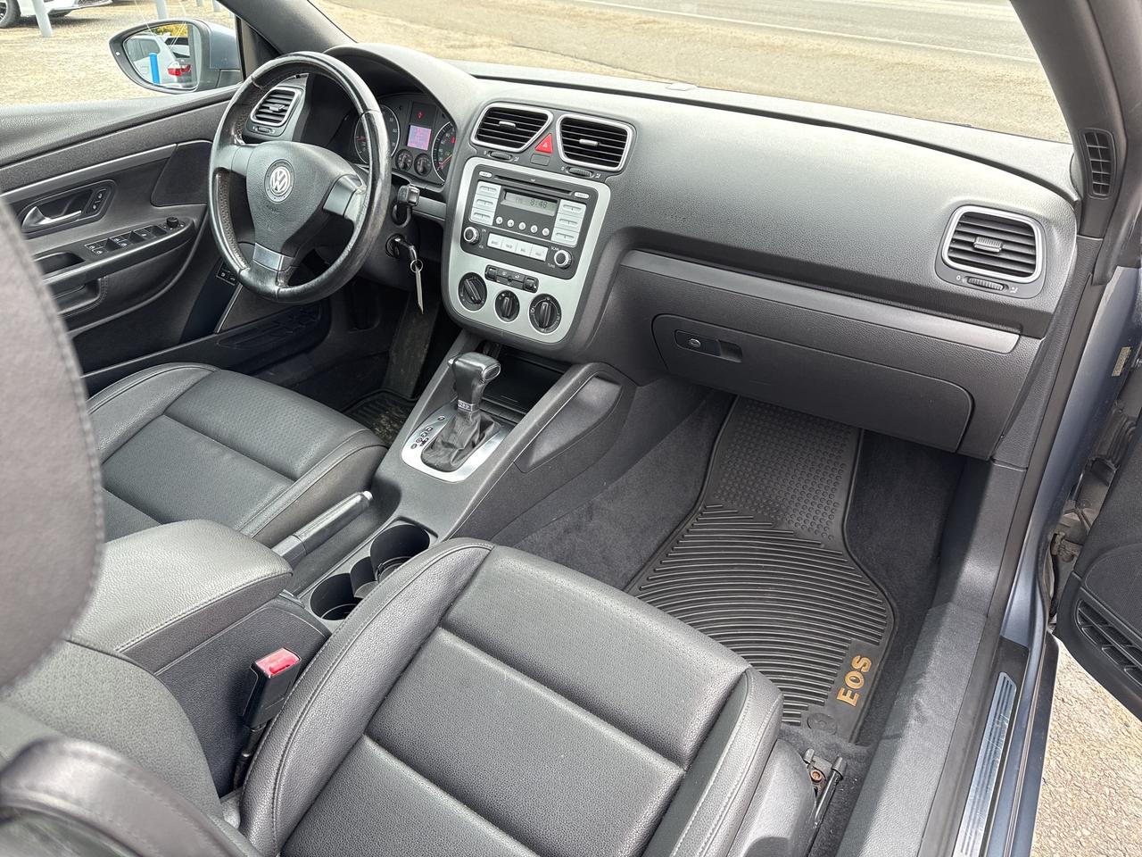 2009 Volkswagen Eos Trendline Photo