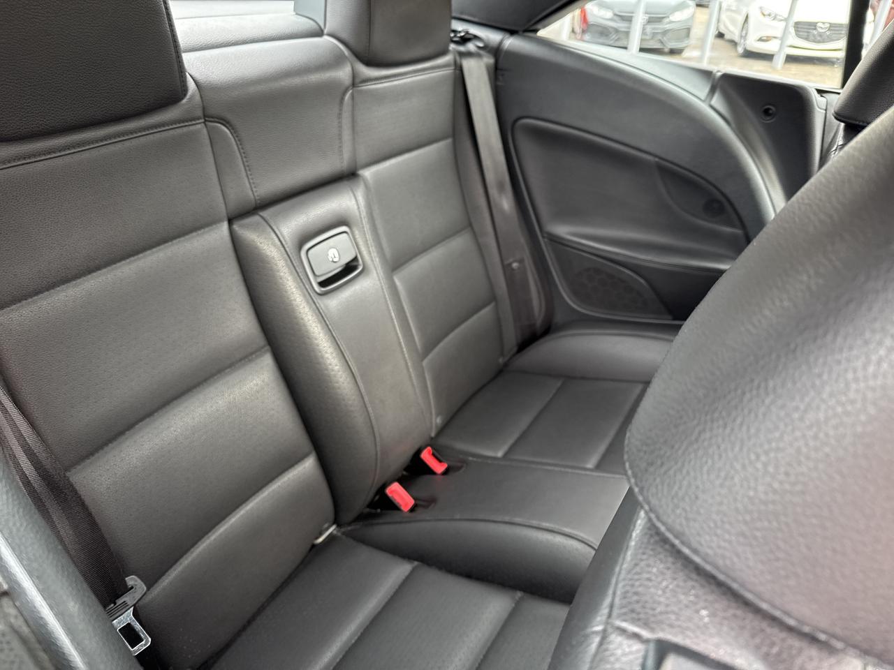 2009 Volkswagen Eos Trendline Photo