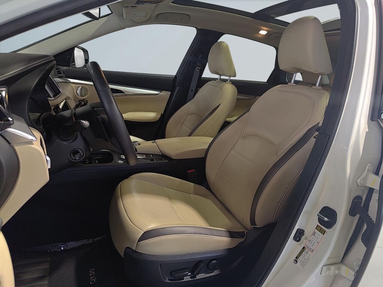 2019 Infiniti QX50 Lux/ Sunroof/NAVI/ Carplay/Leather/Remote Starter/ Photo