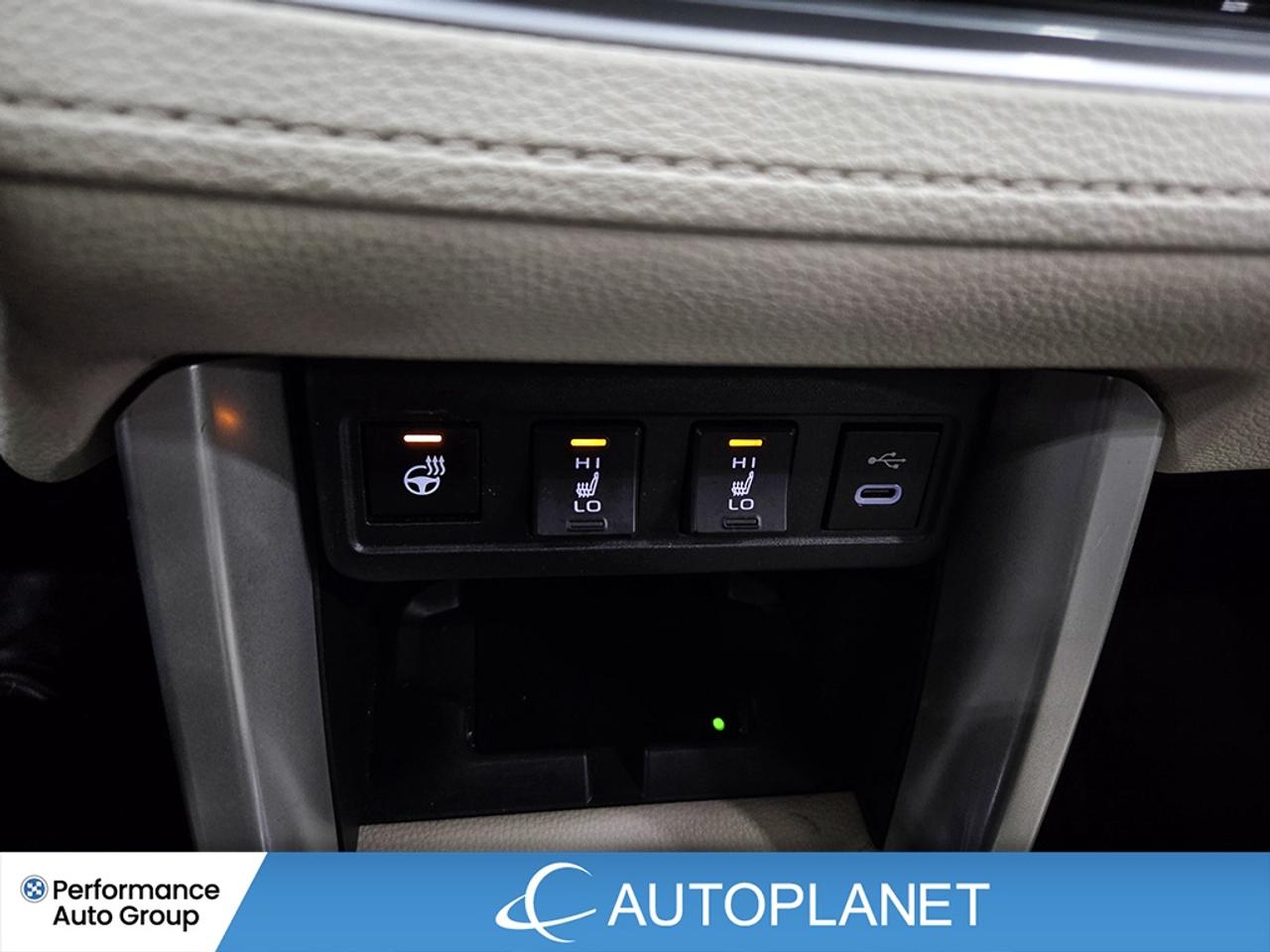 2024 Toyota Corolla Cross XLE AWD, Sunroof, Back Up Cam, Android Auto! Photo