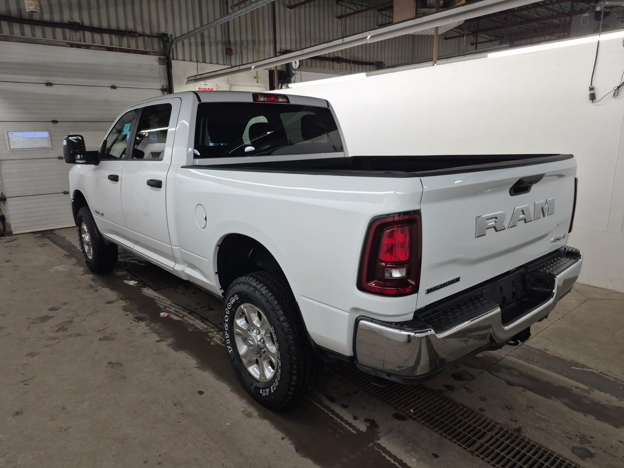 2025 RAM 2500 Big Horn 4x4 Crew Cab 6'4  Box Photo