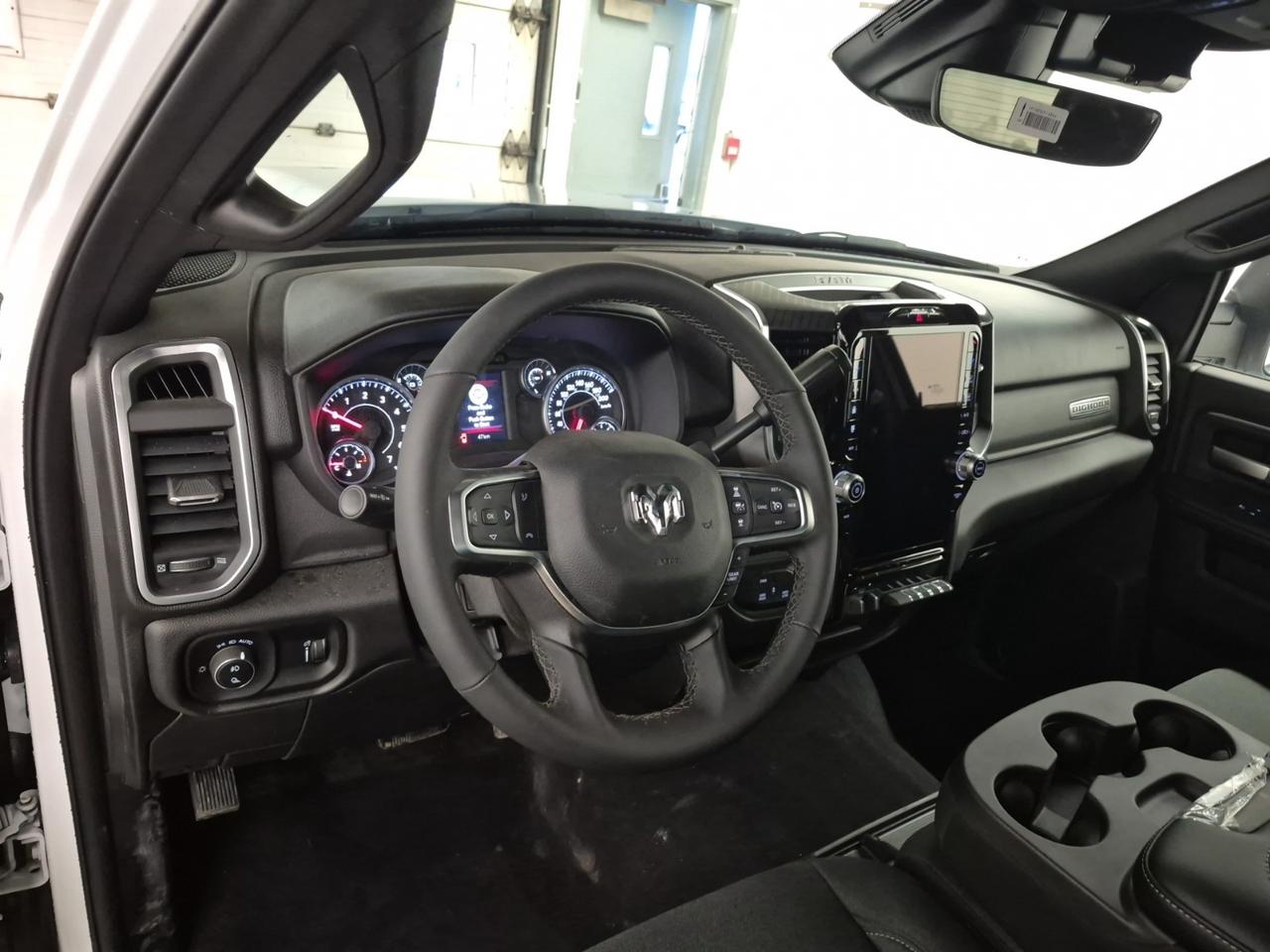 2025 RAM 2500 Big Horn 4x4 Crew Cab 6'4  Box Photo