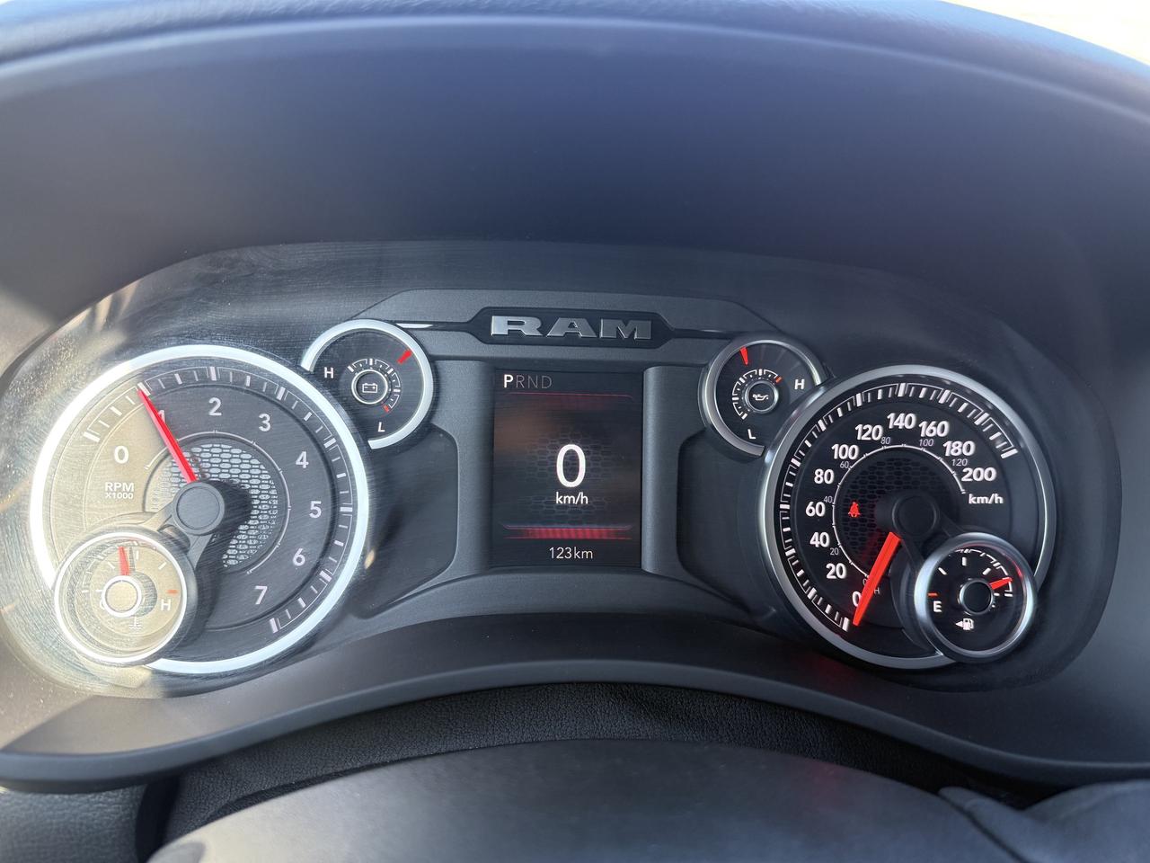 2025 RAM 2500 Big Horn 4x4 Crew Cab 6'4  Box Photo
