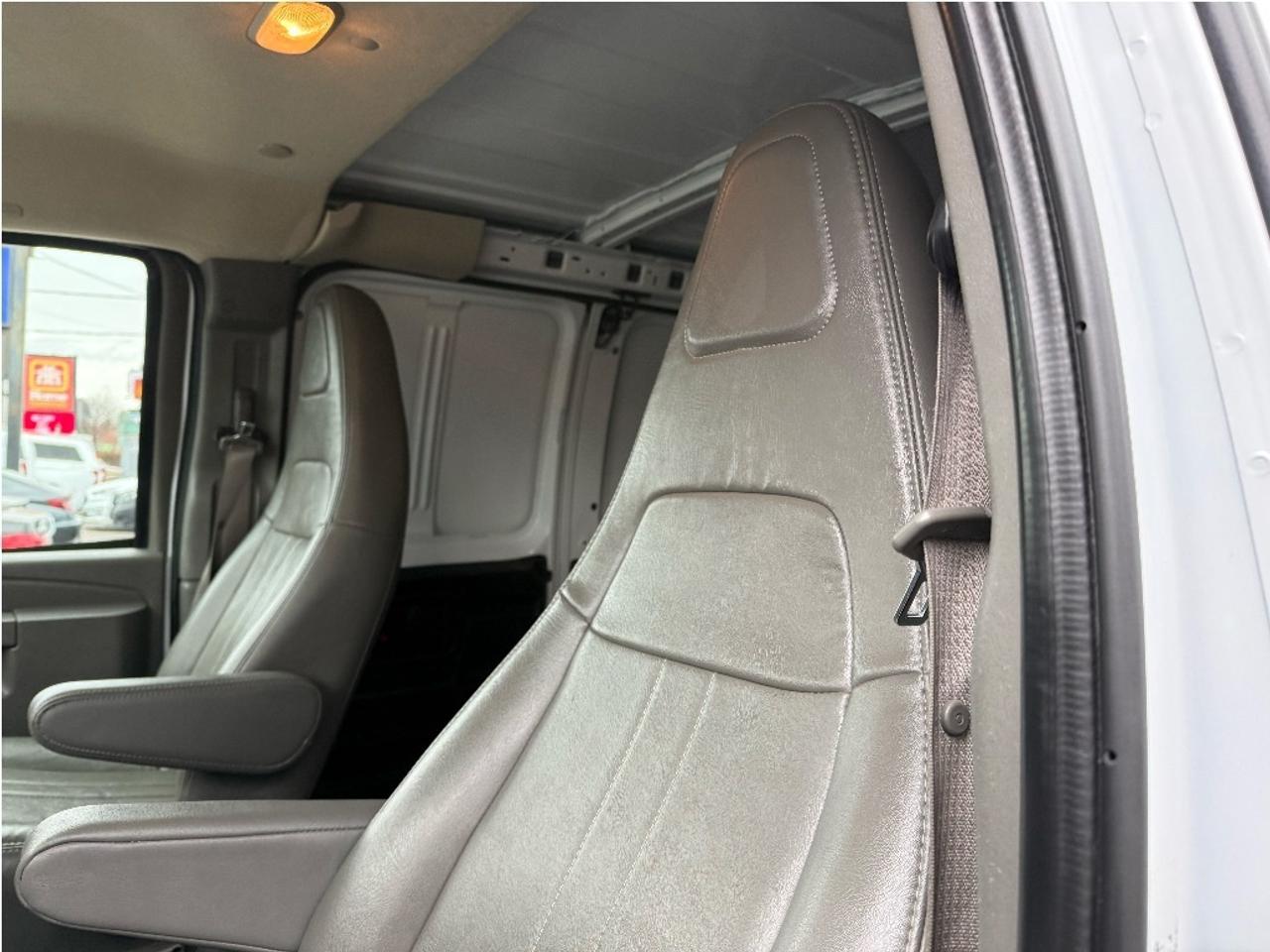 2024 Chevrolet Express 2500 2500 CleanCarfax Warranty Certified LowKMs B.Cam Photo