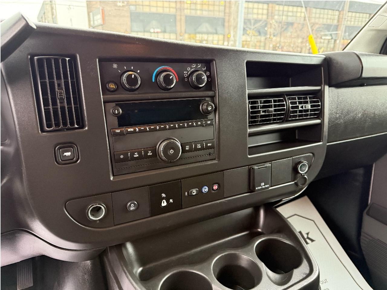 2024 Chevrolet Express 2500 2500 CleanCarfax Warranty Certified LowKMs B.Cam Photo