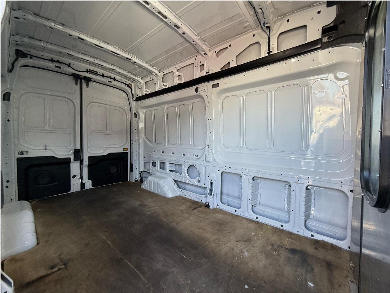 2022 Ford Transit Cargo Van AllWheelDrive T250 148 Hi Roof Warranty LowKM Photo