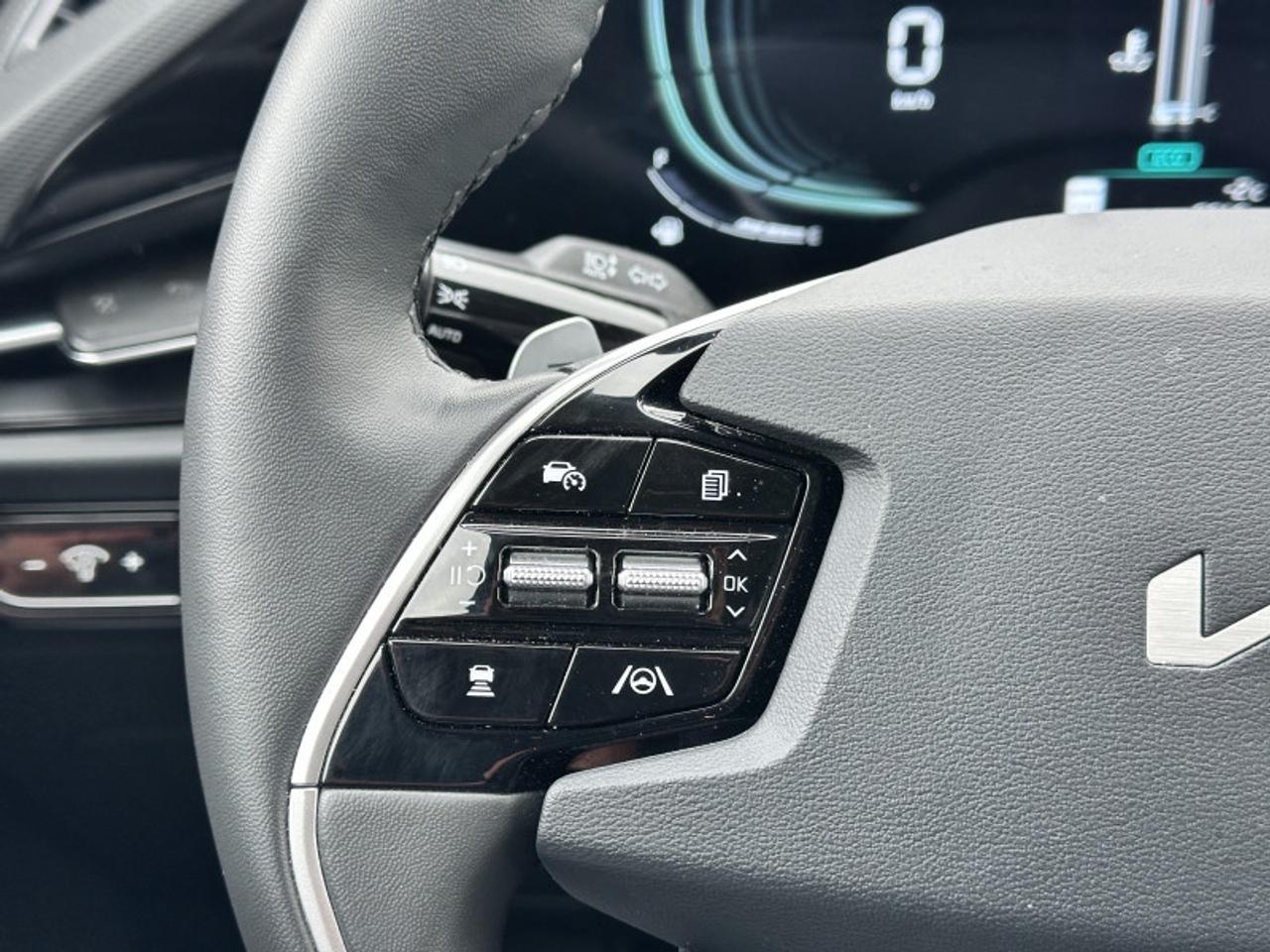 2025 Kia NIRO HEV EX Photo