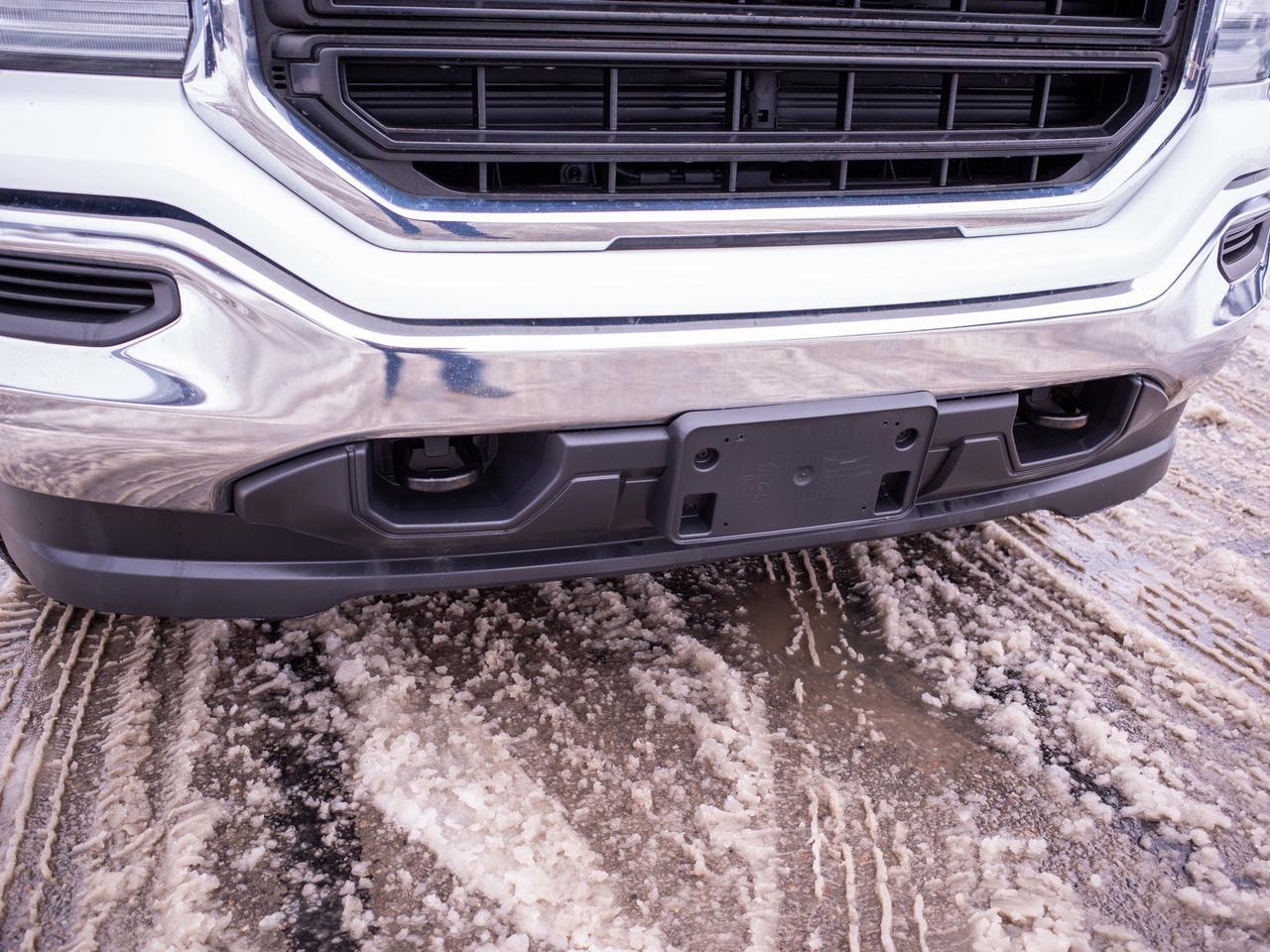 2017 GMC Sierra 1500 - Adjustable Lumbar   Smartphone Integration Photo