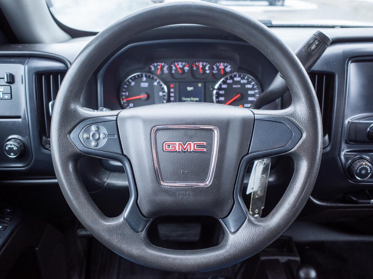 2017 GMC Sierra 1500 - Adjustable Lumbar   Smartphone Integration Photo