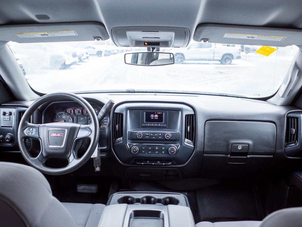 2017 GMC Sierra 1500 - Adjustable Lumbar   Smartphone Integration Photo