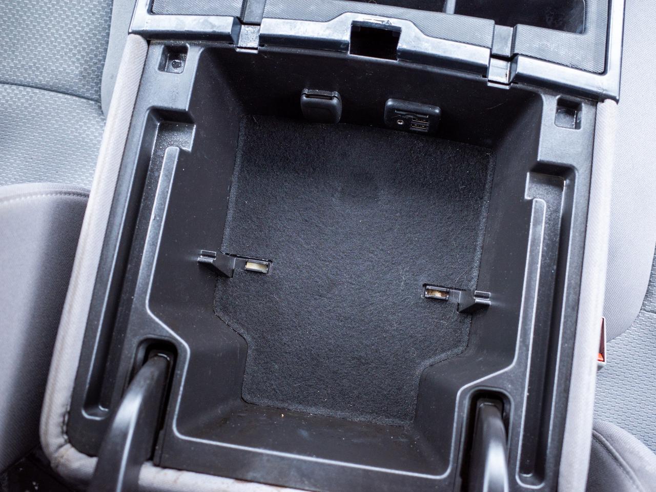 2017 GMC Sierra 1500 - Adjustable Lumbar   Smartphone Integration Photo