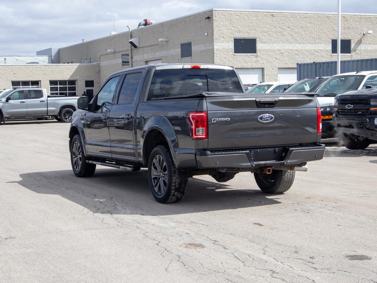 2016 Ford F-150 - Brake Assist   CD Player Photo