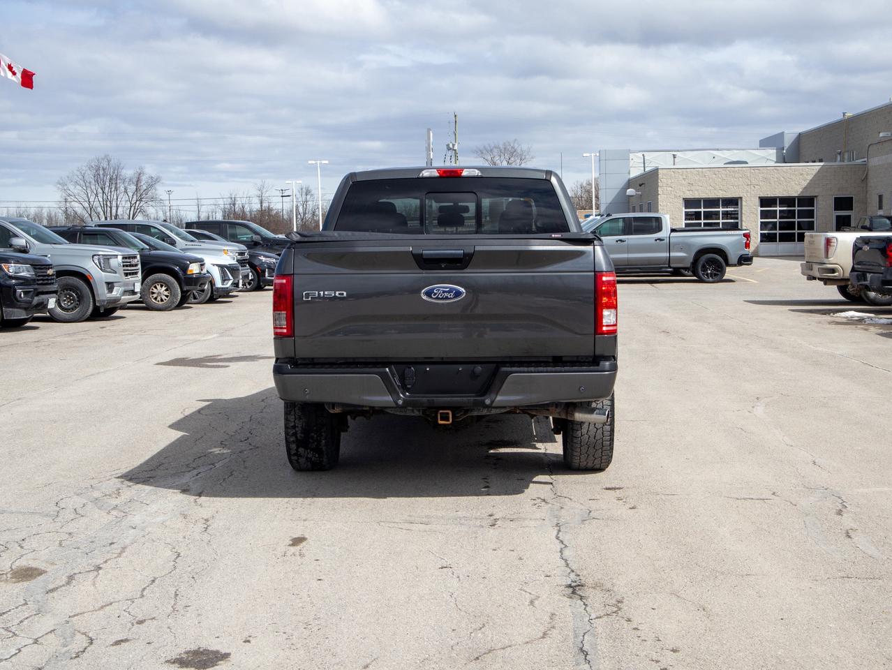 2016 Ford F-150 - Brake Assist   CD Player Photo