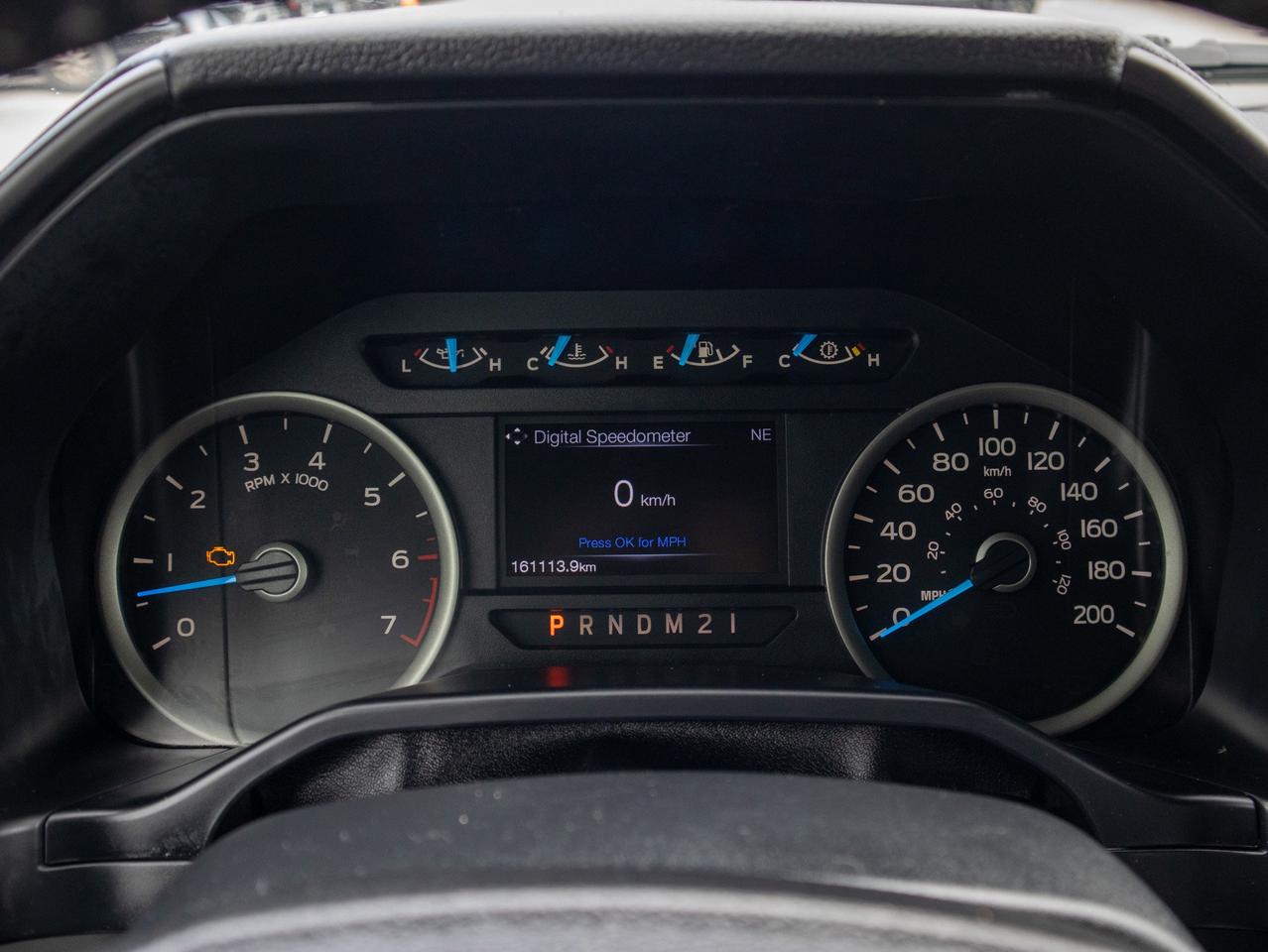 2016 Ford F-150 - Brake Assist   CD Player Photo