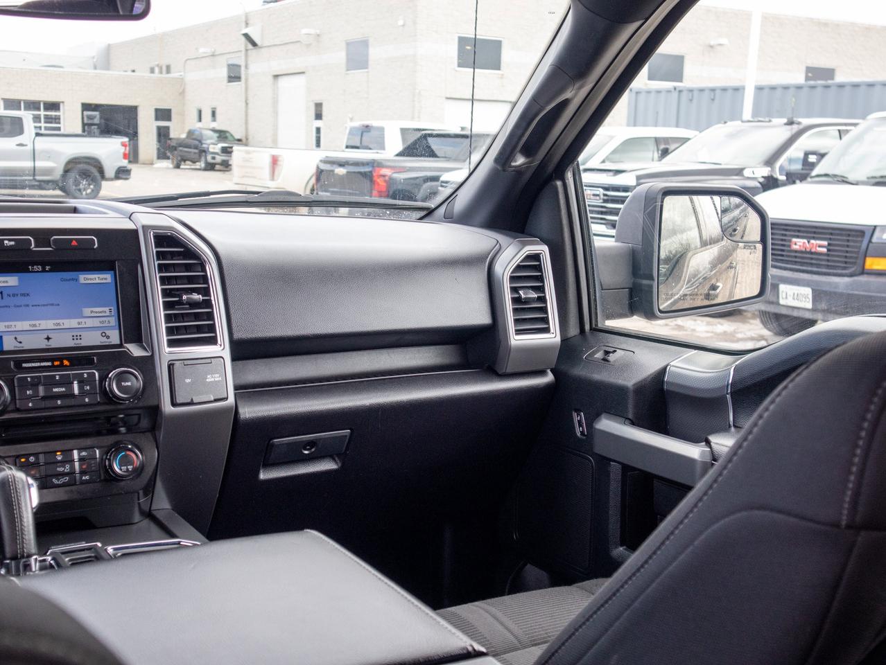 2016 Ford F-150 - Brake Assist   CD Player Photo