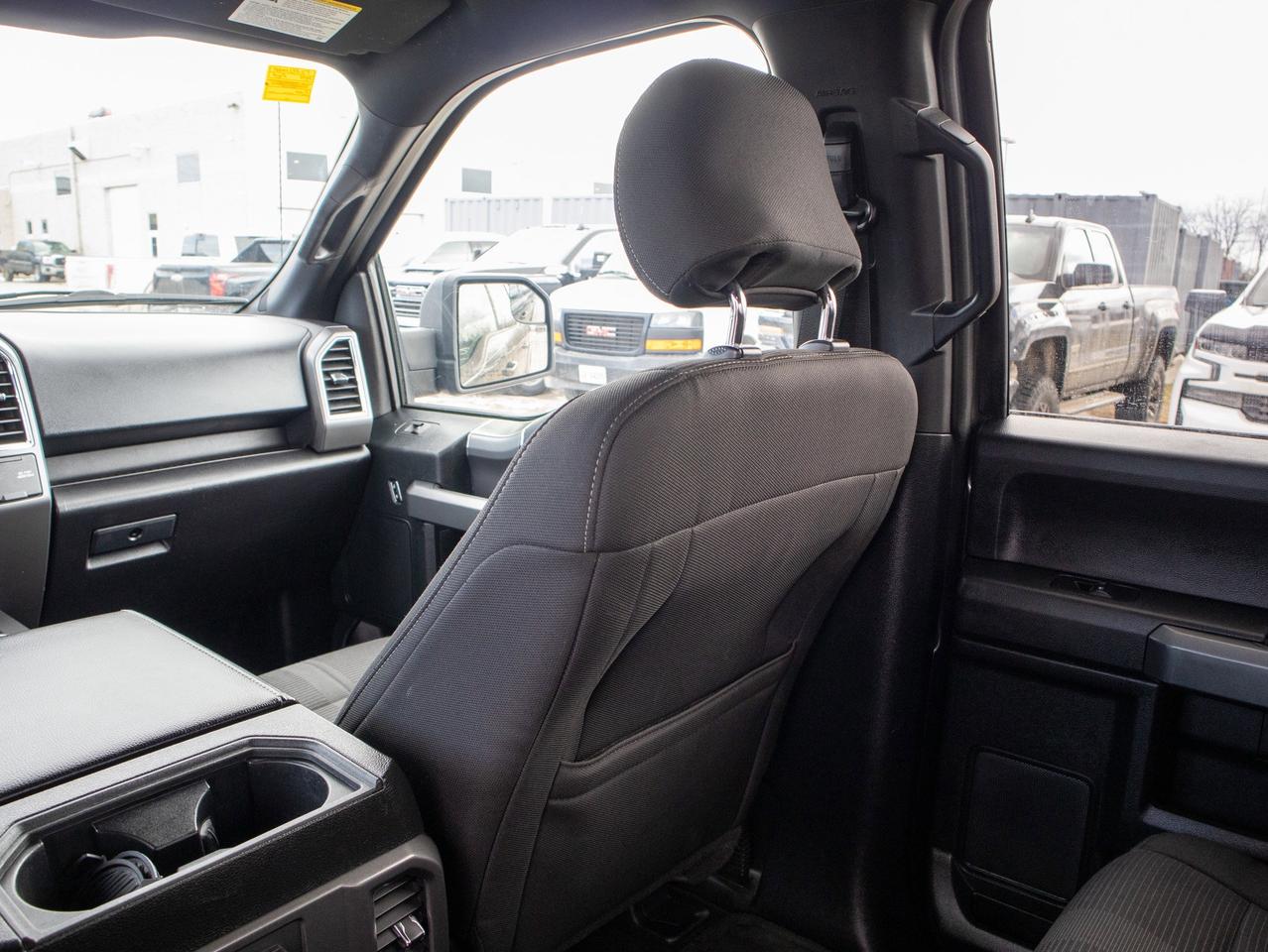 2016 Ford F-150 - Brake Assist   CD Player Photo