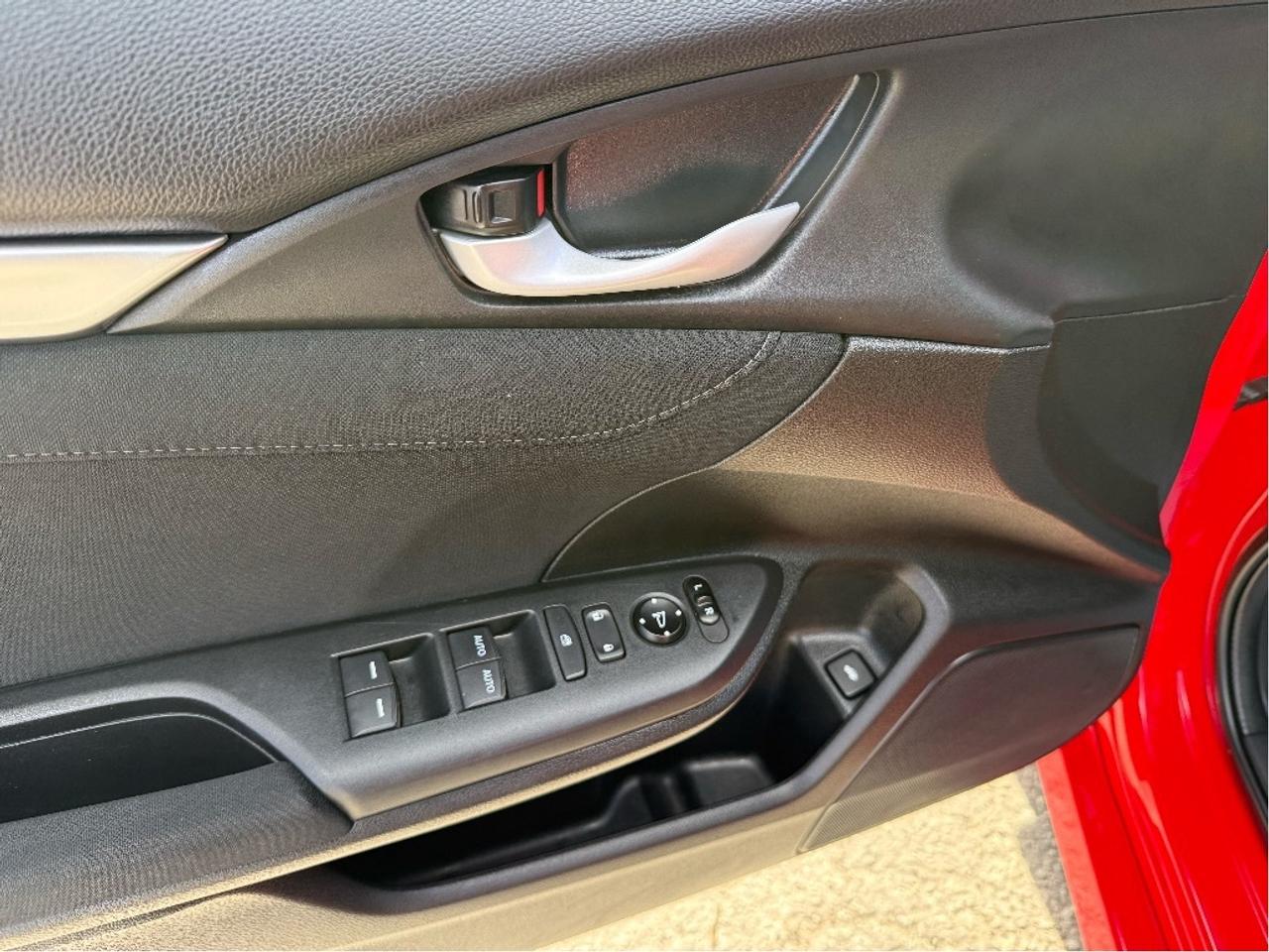 2017 Honda Civic Sedan LowKMs Sold Certified CarPlay Sunroof BackUpCam Photo