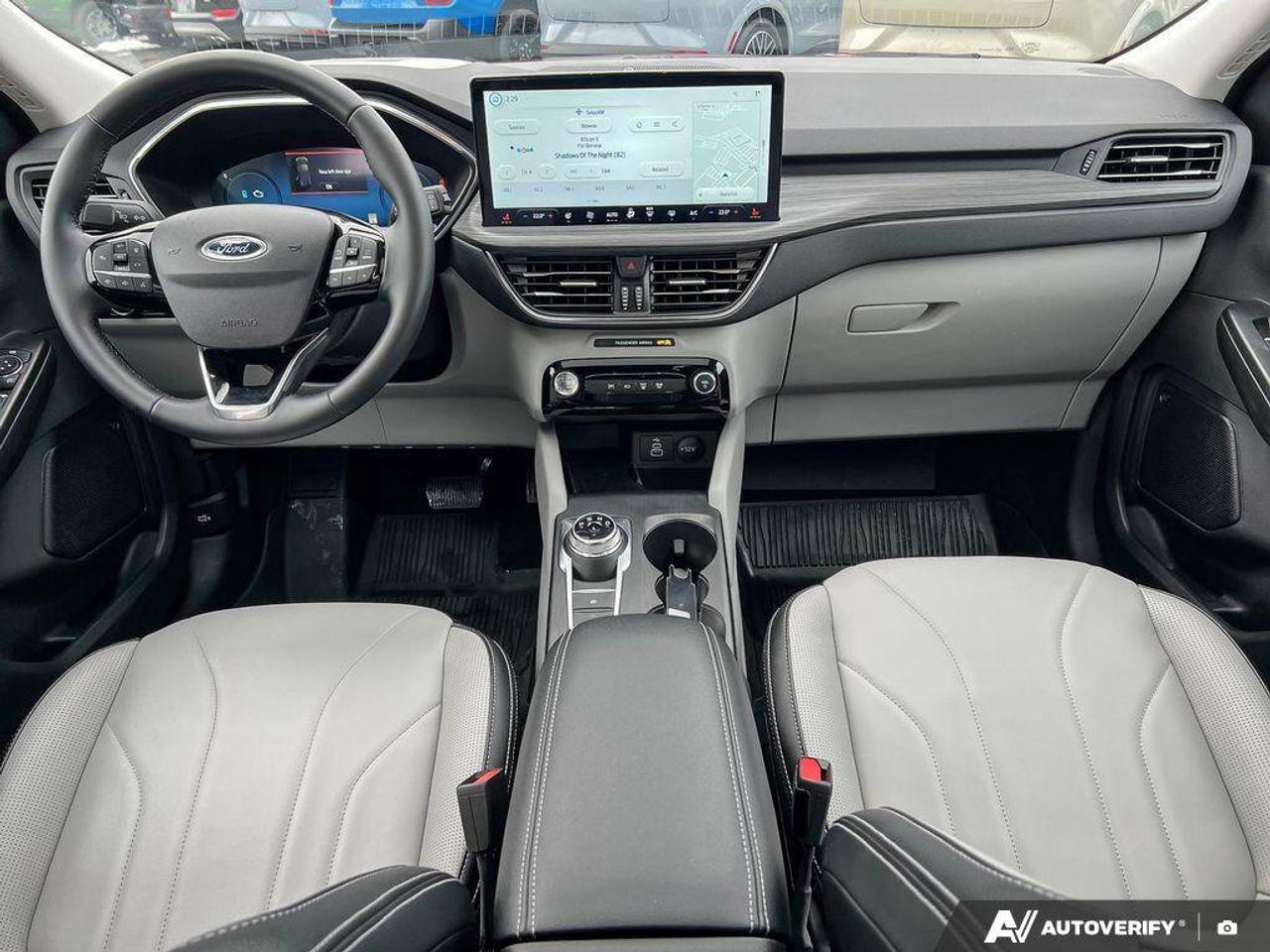 2025 Ford Escape PHEV   DEMO   HTD STEER WHEEL   FWD Photo