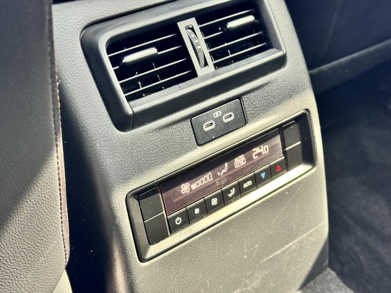 2024 Mazda CX-90 PHEV GS-L PHEV AWD/ EXTENDED WARRANTY/ 3.95% RATE/ CPO Photo