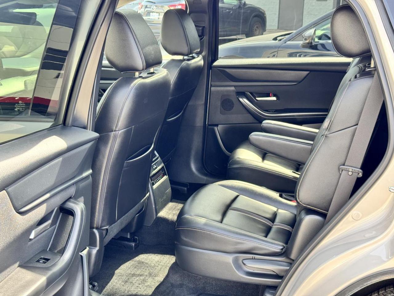 2024 Mazda CX-90 PHEV GS-L PHEV AWD/ EXTENDED WARRANTY/ 3.95% RATE/ CPO Photo