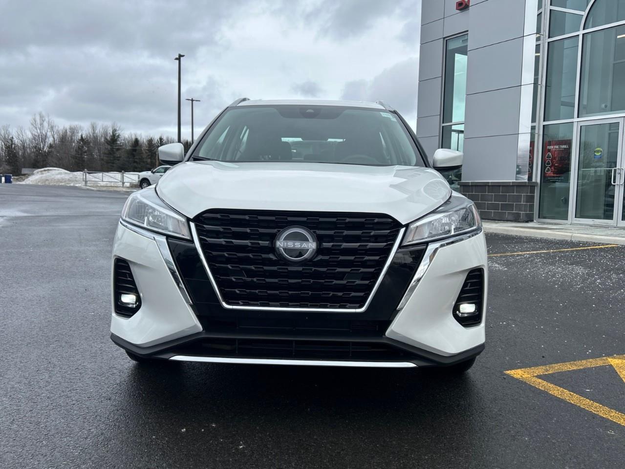 2024 Nissan Kicks SV Photo