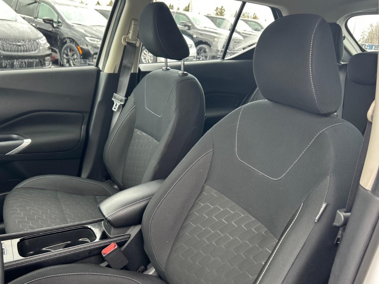 2024 Nissan Kicks SV Photo