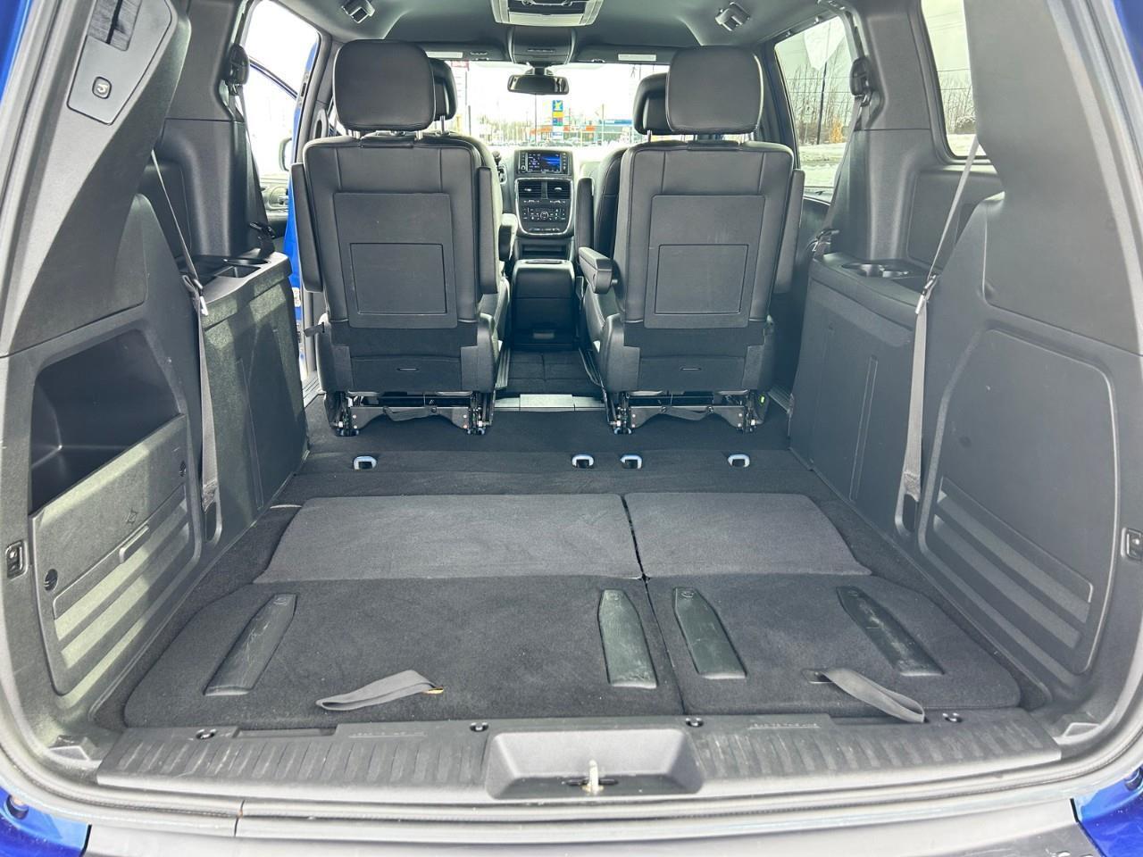 2020 Dodge Grand Caravan PREMIUM PLUS Photo