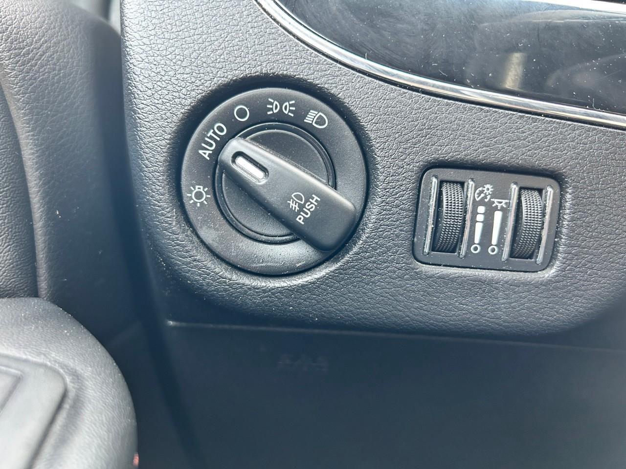 2020 Dodge Grand Caravan PREMIUM PLUS Photo