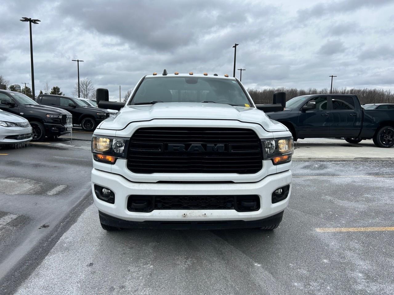 2021 RAM 3500 Big Horn Photo