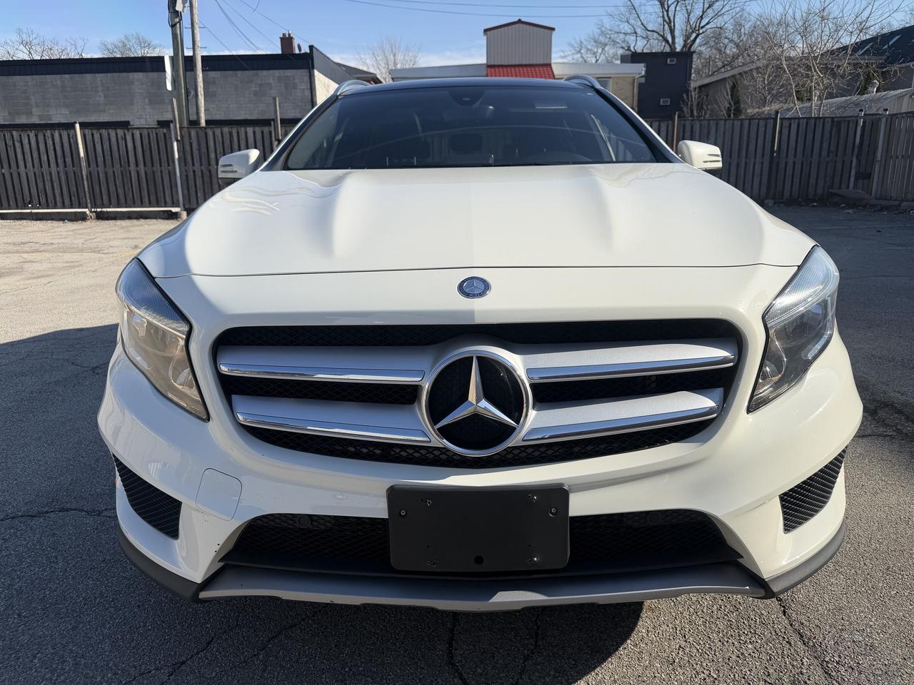 2016 Mercedes-Benz GLA 4MATIC 4dr GLA 250 !! CAR FAX CLEAN !! 131758 KMS Photo