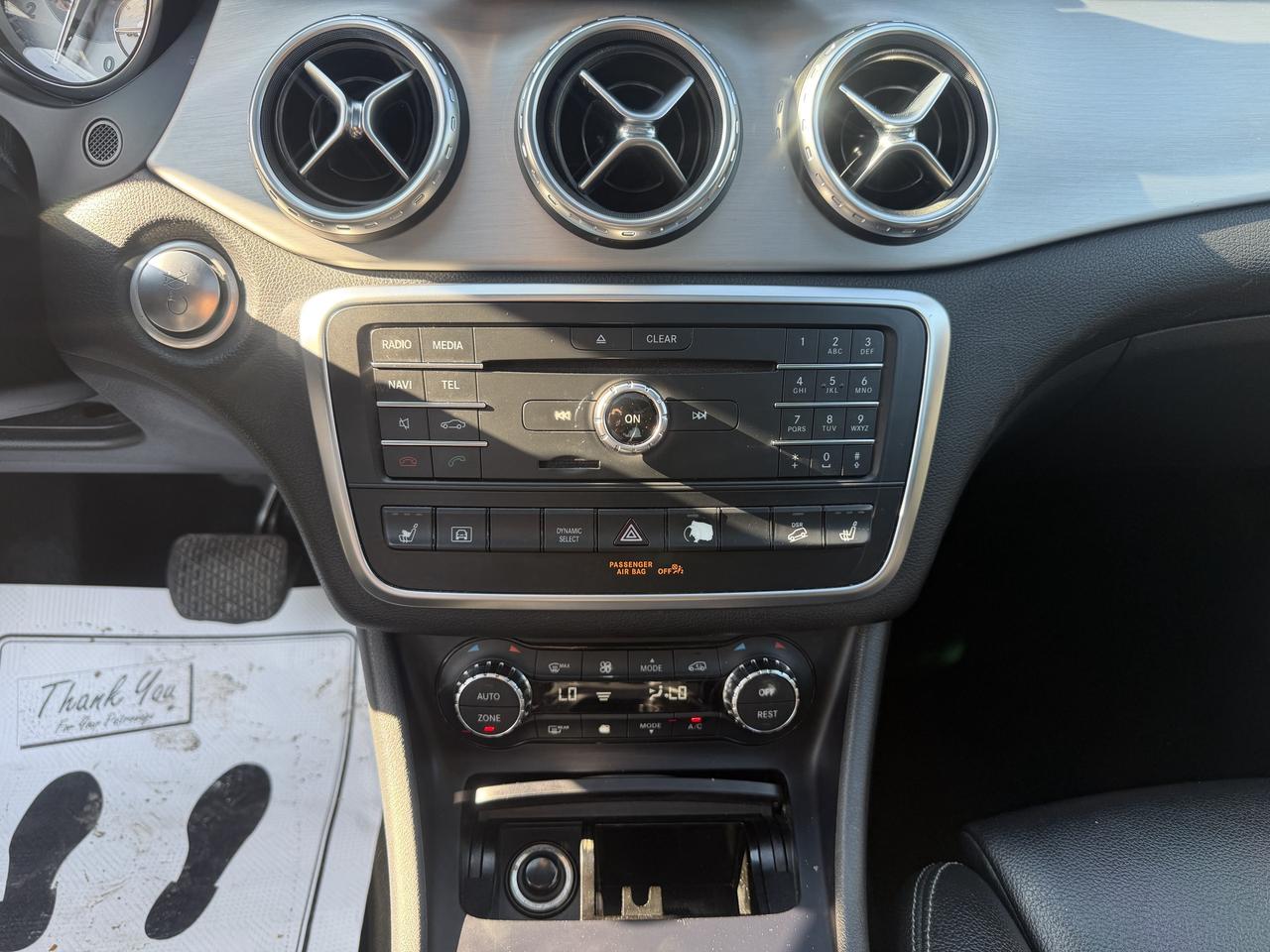 2016 Mercedes-Benz GLA 4MATIC 4dr GLA 250 !! CAR FAX CLEAN !! 131758 KMS Photo