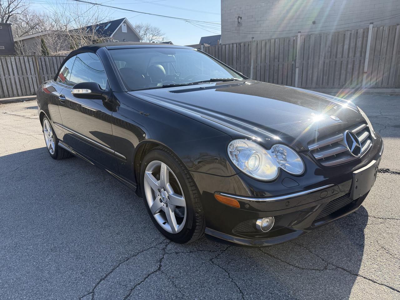 2009 Mercedes-Benz CLK-Class 2dr Cabriolet 3.5L !! 120930 KMS !!! CAR FAX CLEAN Photo