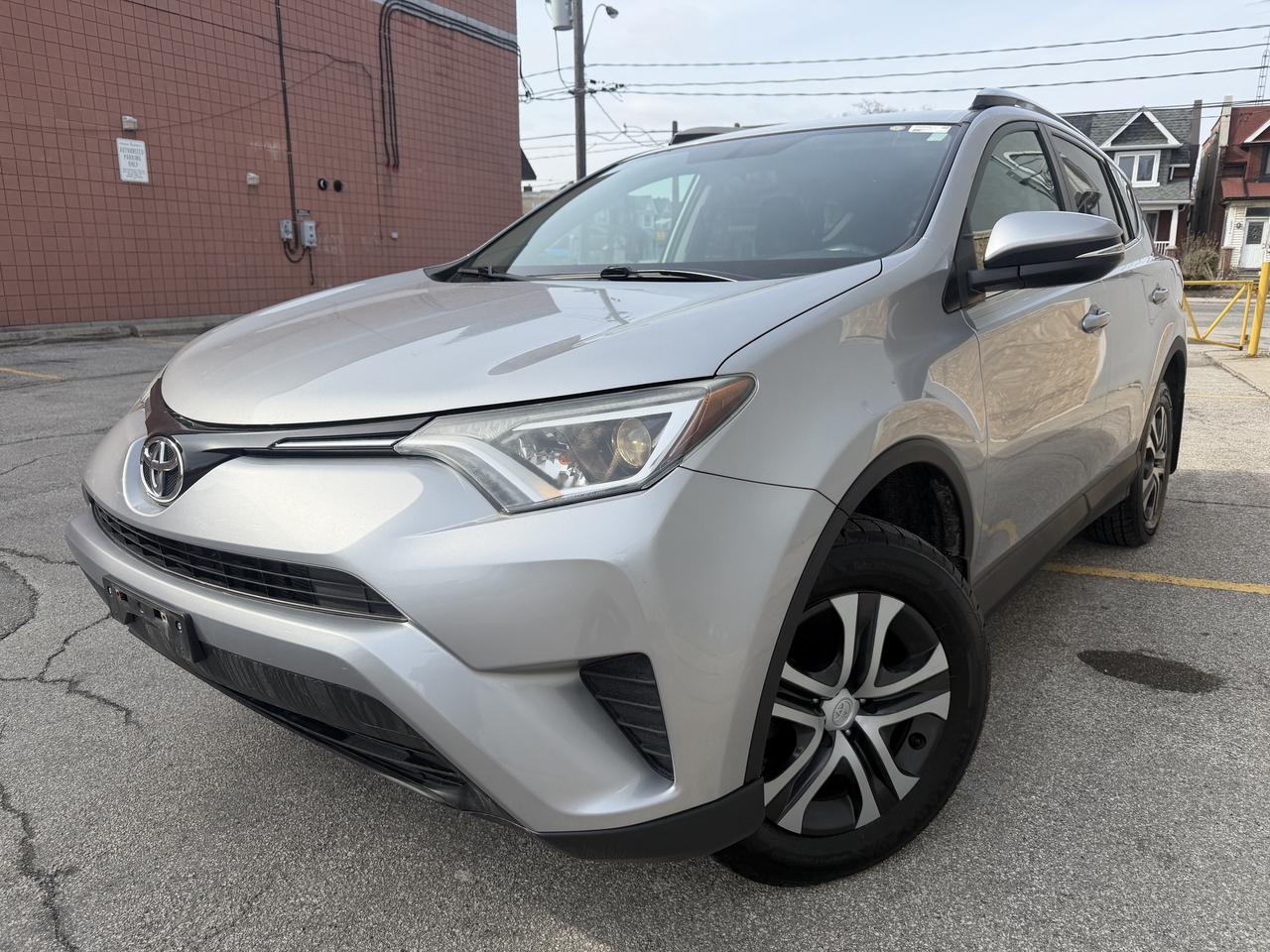2016 Toyota RAV4 !!! just sold sold sold sold ! LE   43564 KMS !!! Photo0