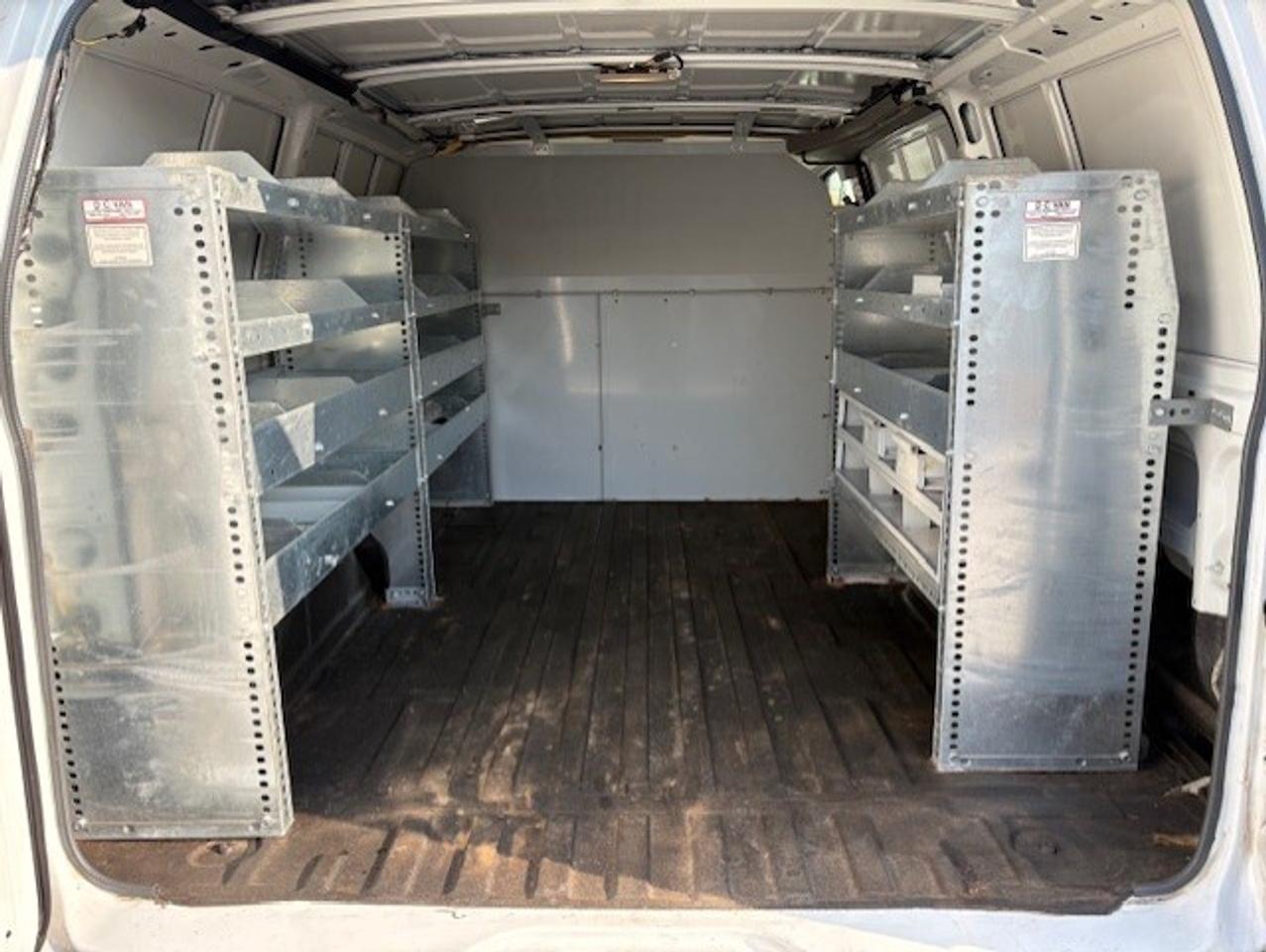 2005 GMC Safari Cargo CARGO VAN-LADDER RACKS-DIVIDER-SHELVES-NO WINDOWS Photo