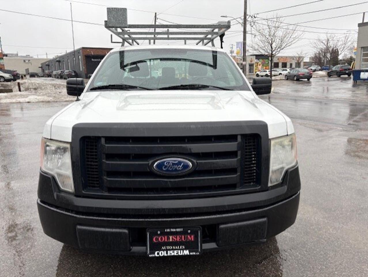 2011 Ford F-150 **ONLY 65,000KM-POWER LIFT GATE-RACKS** Photo