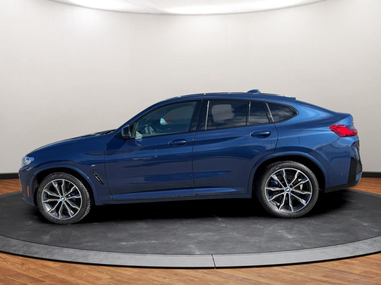 2024 BMW X4 M40i xDrive Photo