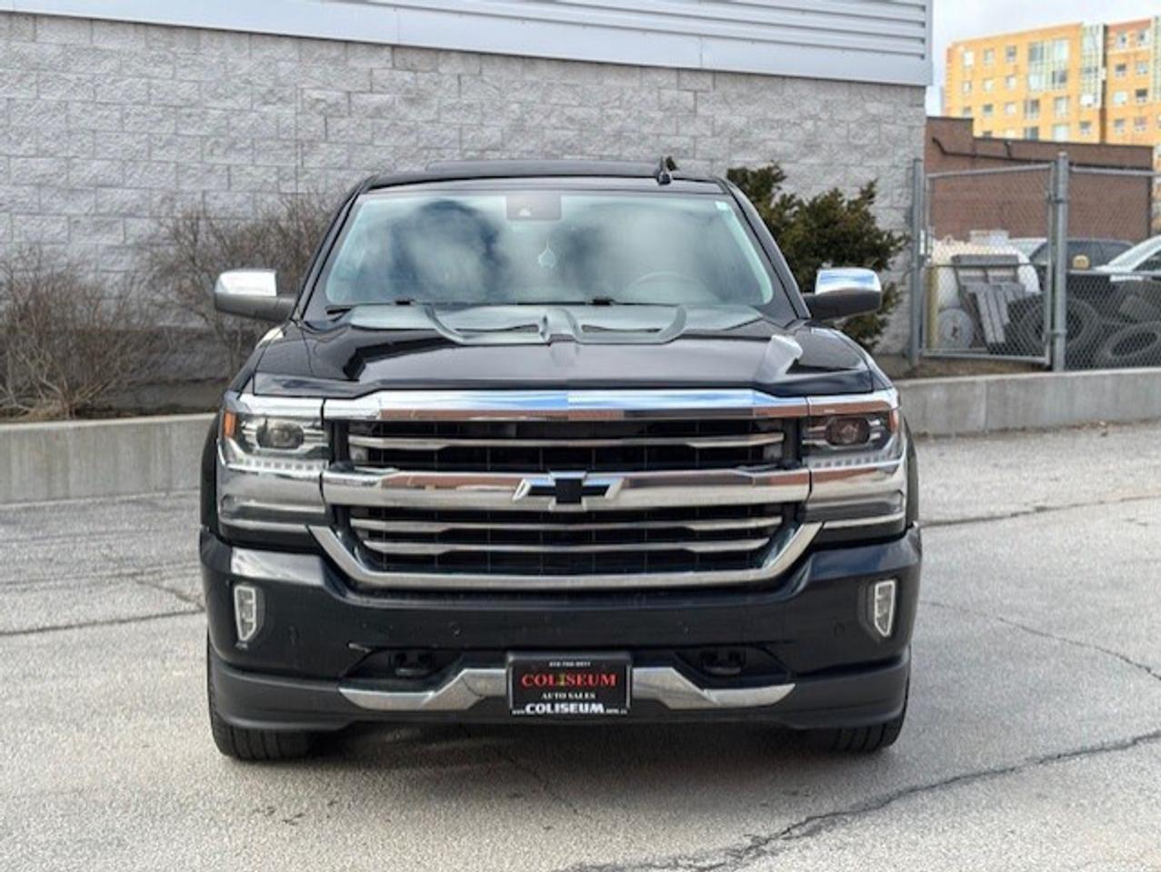 2017 Chevrolet Silverado 1500 4WD **HIGH COUNTRY-LEATHER-NAVI-SUN ROOF-CAMERA** Photo