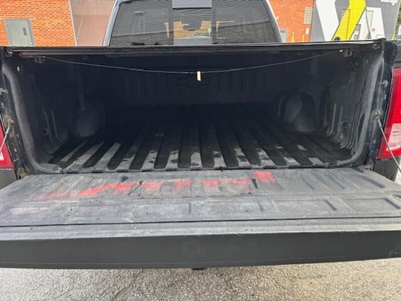 2017 Chevrolet Silverado 1500 4WD **HIGH COUNTRY-LEATHER-NAVI-SUN ROOF-CAMERA** Photo