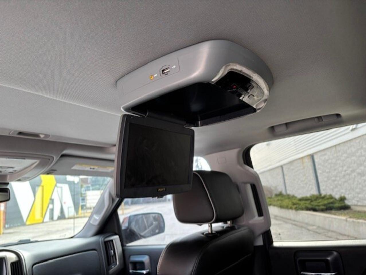 2017 Chevrolet Silverado 1500 4WD **HIGH COUNTRY-LEATHER-NAVI-SUN ROOF-CAMERA** Photo