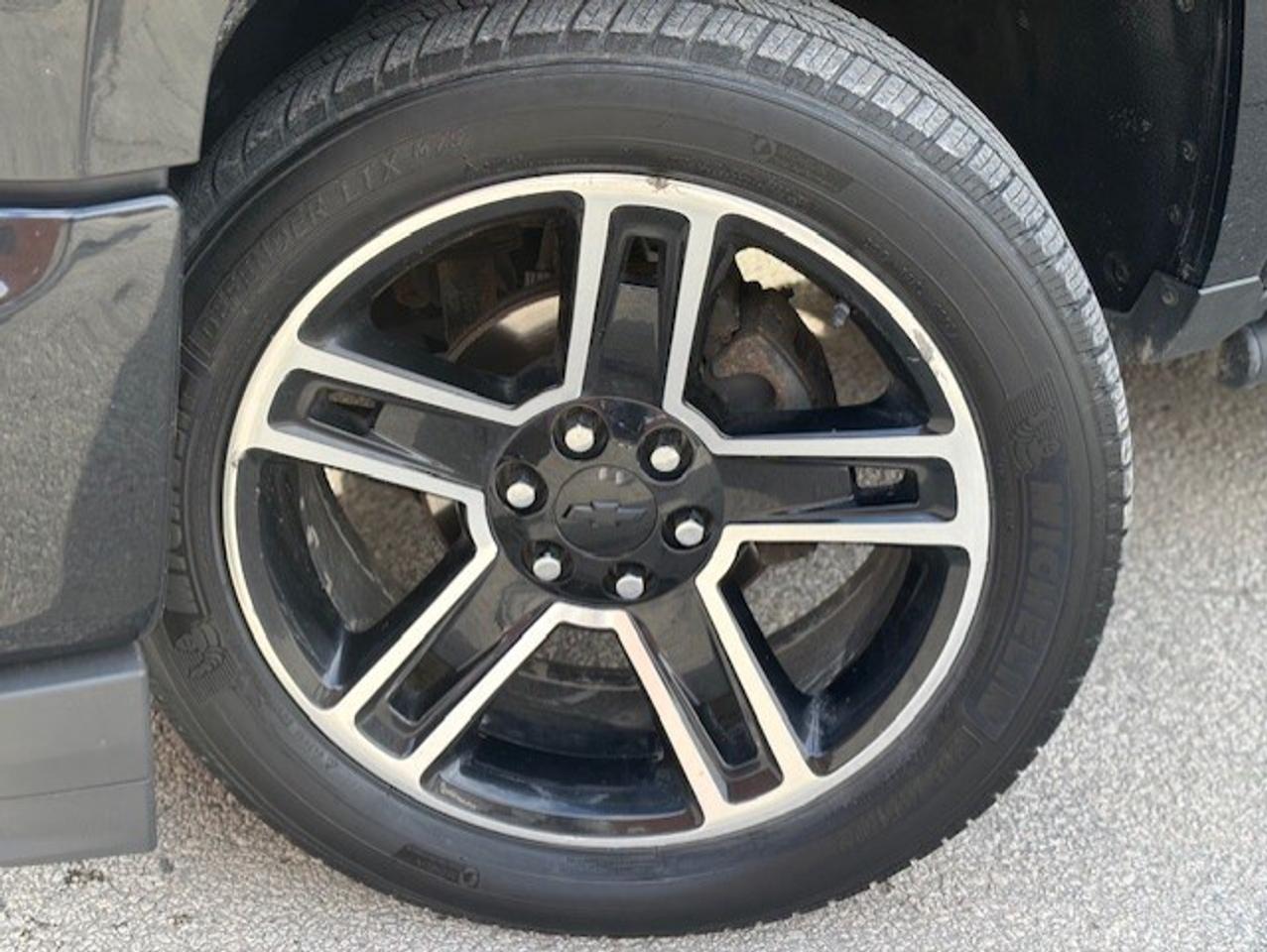 2017 Chevrolet Silverado 1500 4WD **HIGH COUNTRY-LEATHER-NAVI-SUN ROOF-CAMERA** Photo