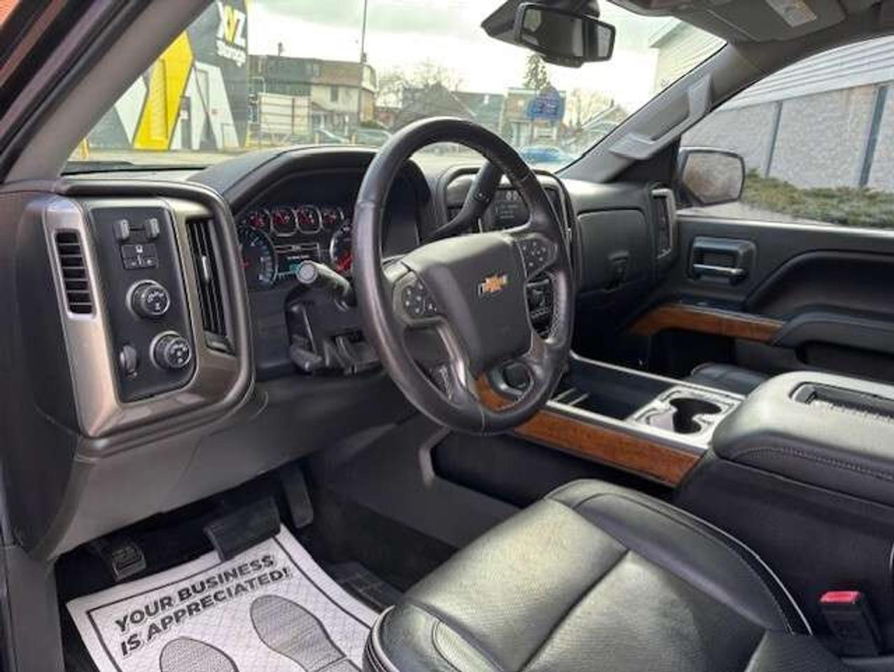 2017 Chevrolet Silverado 1500 4WD **HIGH COUNTRY-LEATHER-NAVI-SUN ROOF-CAMERA** Photo