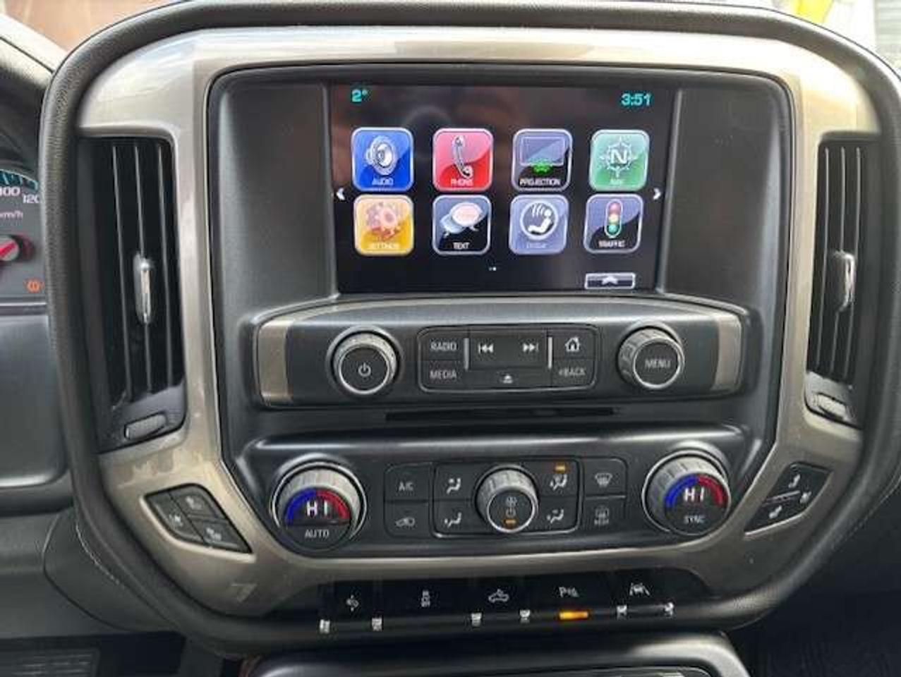 2017 Chevrolet Silverado 1500 4WD **HIGH COUNTRY-LEATHER-NAVI-SUN ROOF-CAMERA** Photo