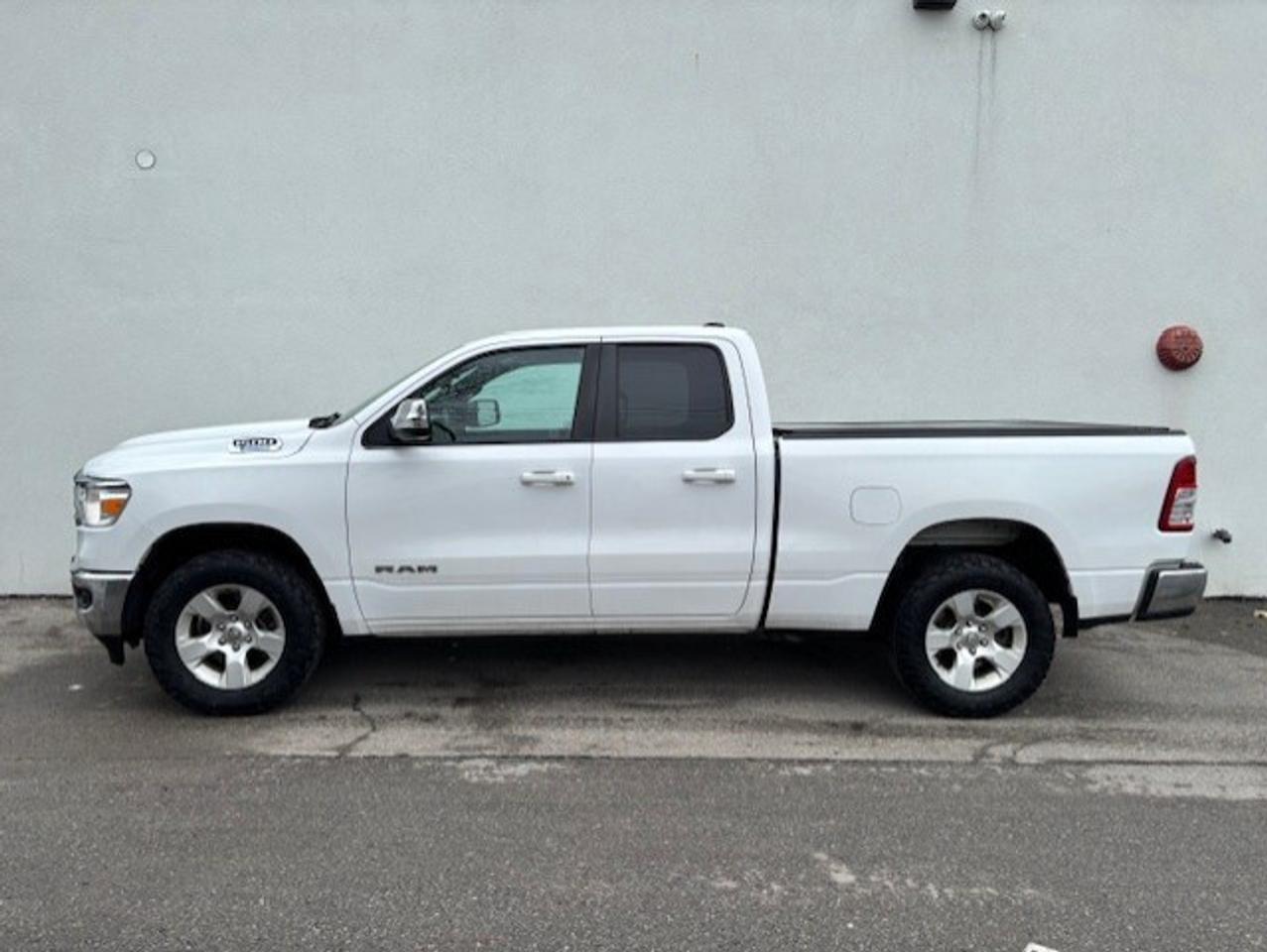 2021 RAM 1500 BIG HORN 4X4 *1 OWNER-NO ACCIDENTS-TONNEAU-CAMERA* Photo
